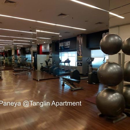 The Paneya @Tanglin Apartment Surabaya Esterno foto
