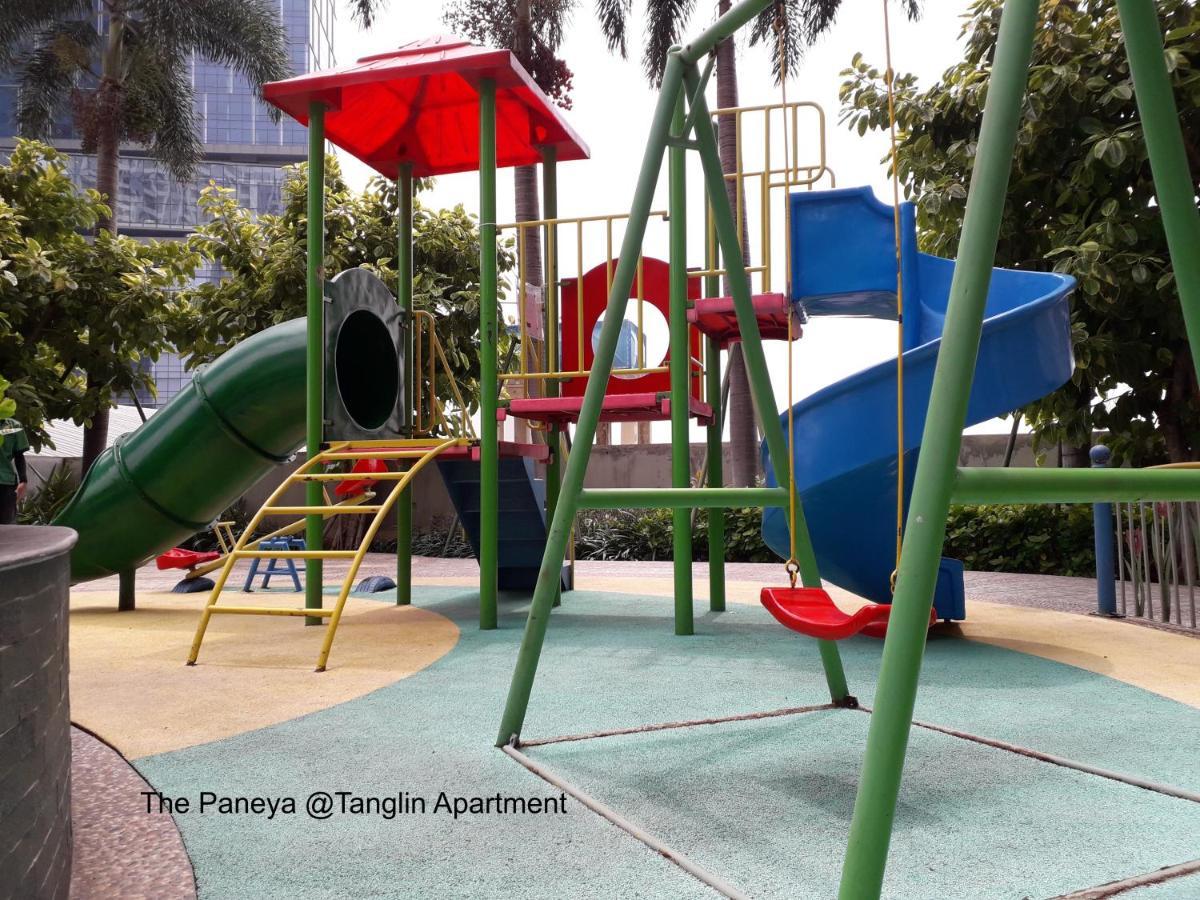The Paneya @Tanglin Apartment Surabaya Esterno foto