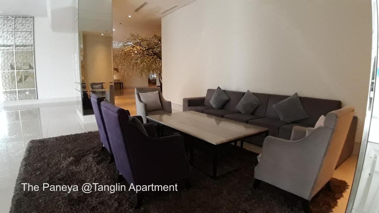The Paneya @Tanglin Apartment Surabaya Esterno foto